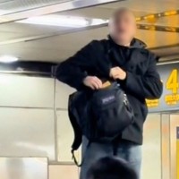 American YouTuber hops Taipei MRT barrier, shouts 'free Palestine'